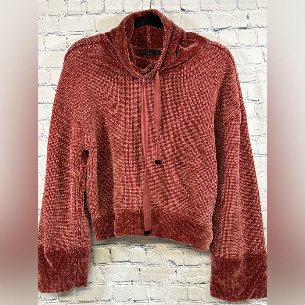 prAna Chaveney Red Chenille Soft Cozy Comfy Yoga Activewear Sporty Sweater L